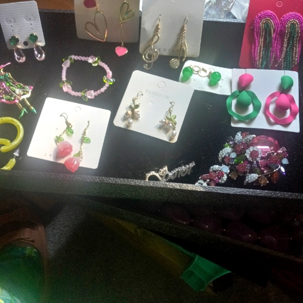 Earrings Earrings earrings!!! NEW ALL NEW